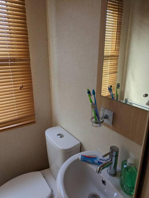6 Berth Holiday Home On Ocean Edge Near Morecambe Heysham Dış mekan fotoğraf